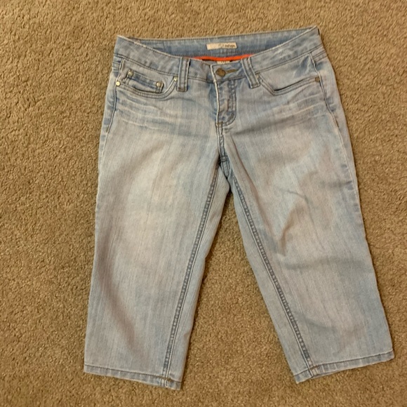 Refuge capris - Picture 2 of 4